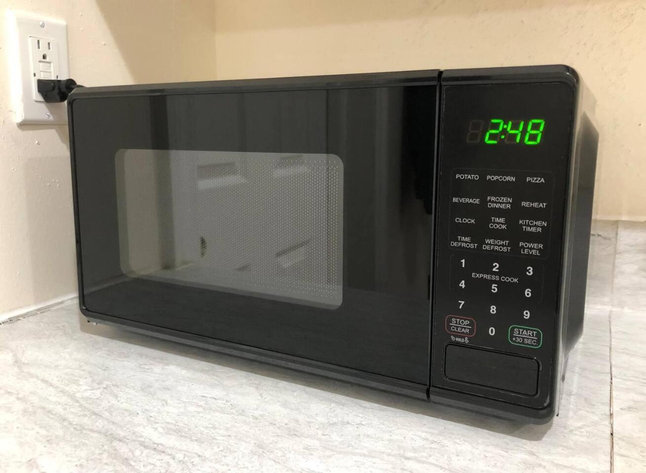 Spacious And Private Apartment With 3 Bedrooms And 1 Bathroom Near Newark International Airport Ewr And New York City Exterior foto
